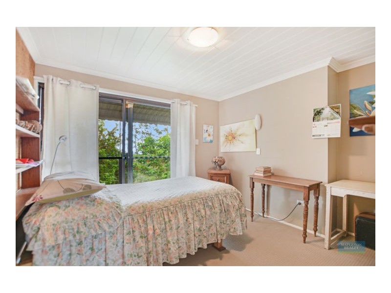 1 Falcon Court, Mapleton QLD 4560