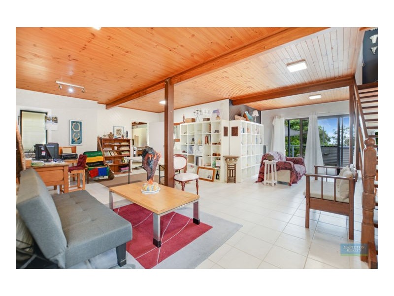 1 Falcon Court, Mapleton QLD 4560