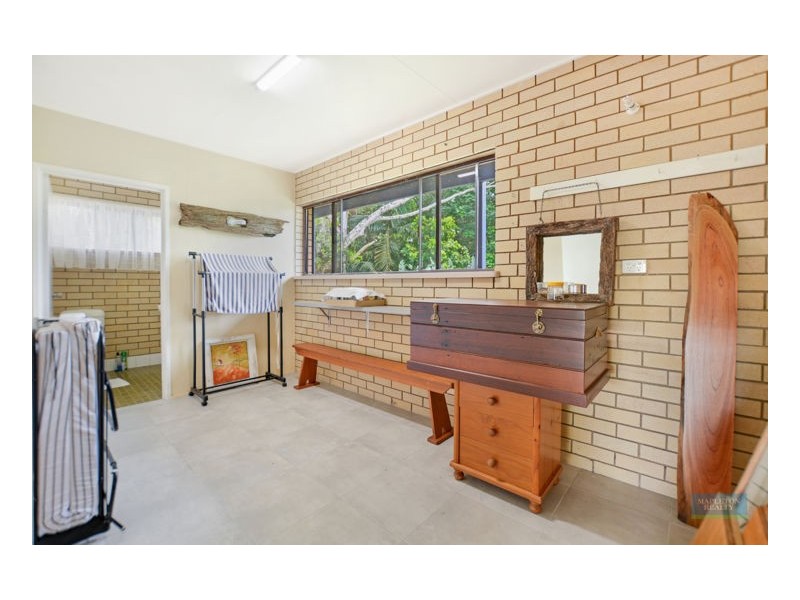 1 Falcon Court, Mapleton QLD 4560