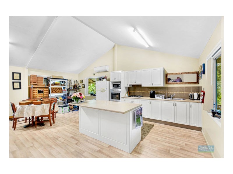 North Maleny QLD 4552