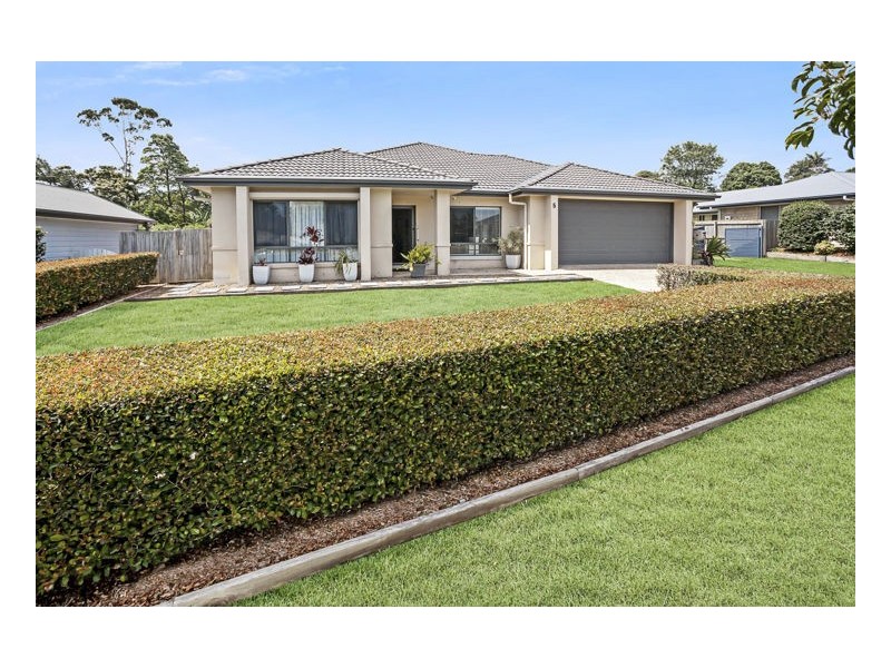 5 Water Gum Crescent, Maleny QLD 4552