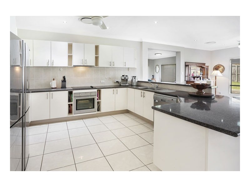 5 Water Gum Crescent, Maleny QLD 4552