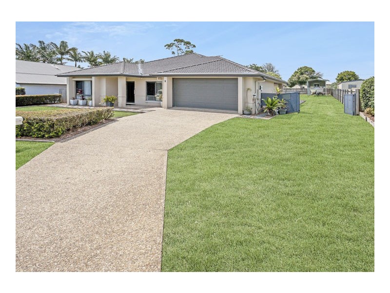 5 Water Gum Crescent, Maleny QLD 4552