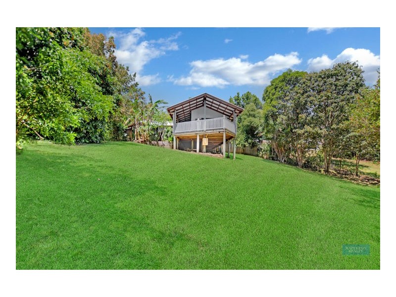 20 Hoffman Close, Montville QLD 4560