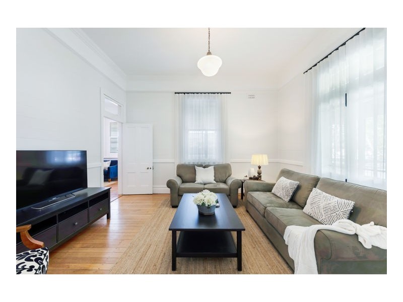 58 Maple Street, Maleny QLD 4552