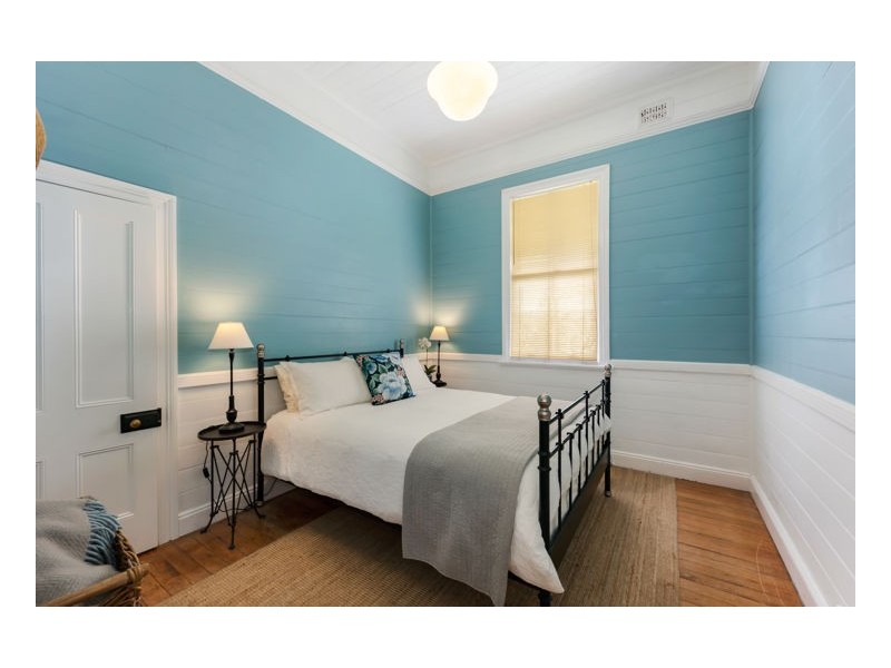 58 Maple Street, Maleny QLD 4552