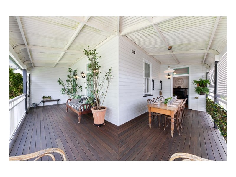 58 Maple Street, Maleny QLD 4552