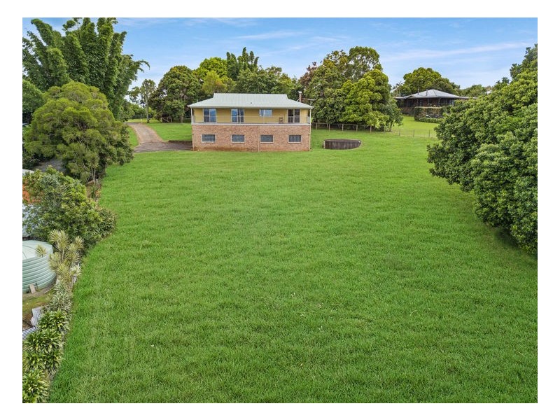 15 Alfs Road, Bald Knob QLD 4552
