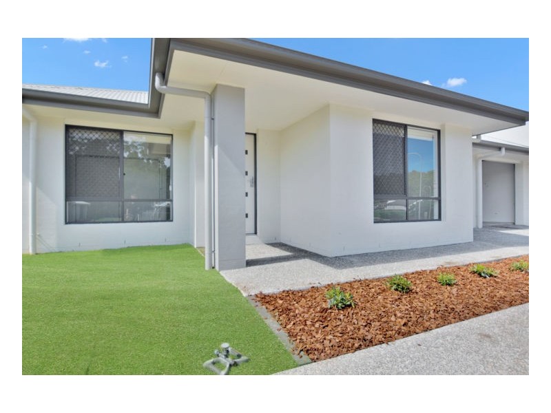 24 Grove Boulevard, Mooloolah Valley QLD 4553