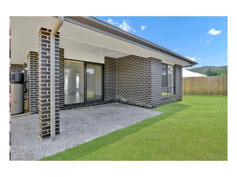 24 Grove Boulevard, Mooloolah Valley QLD 4553