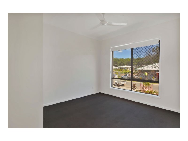 24 Grove Boulevard, Mooloolah Valley QLD 4553