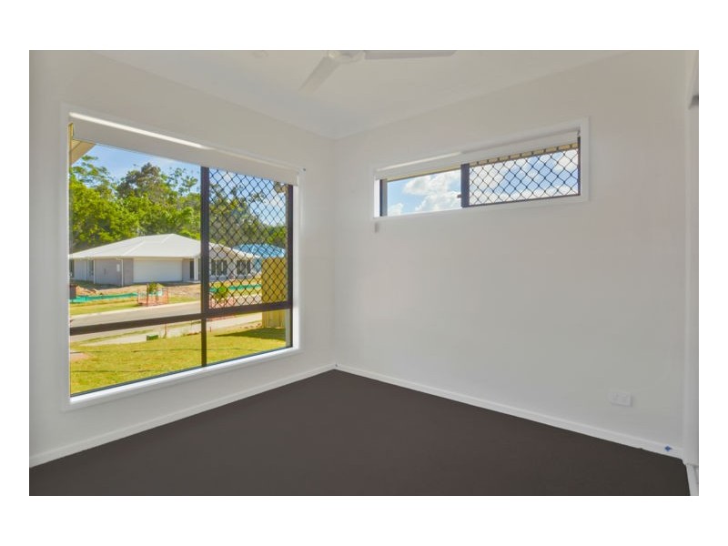 24 Grove Boulevard, Mooloolah Valley QLD 4553