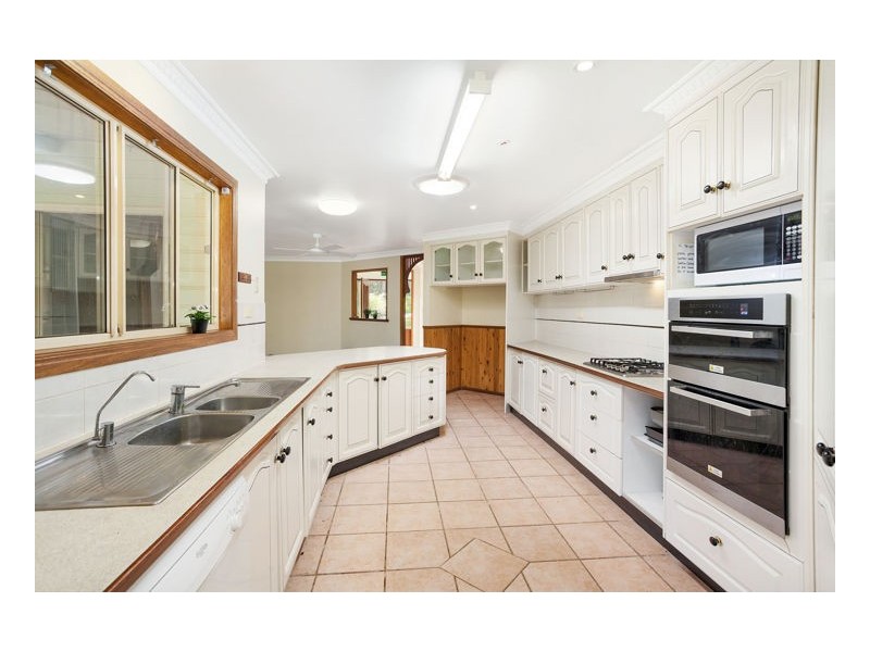 255 Corks Pocket Road, Reesville QLD 4552
