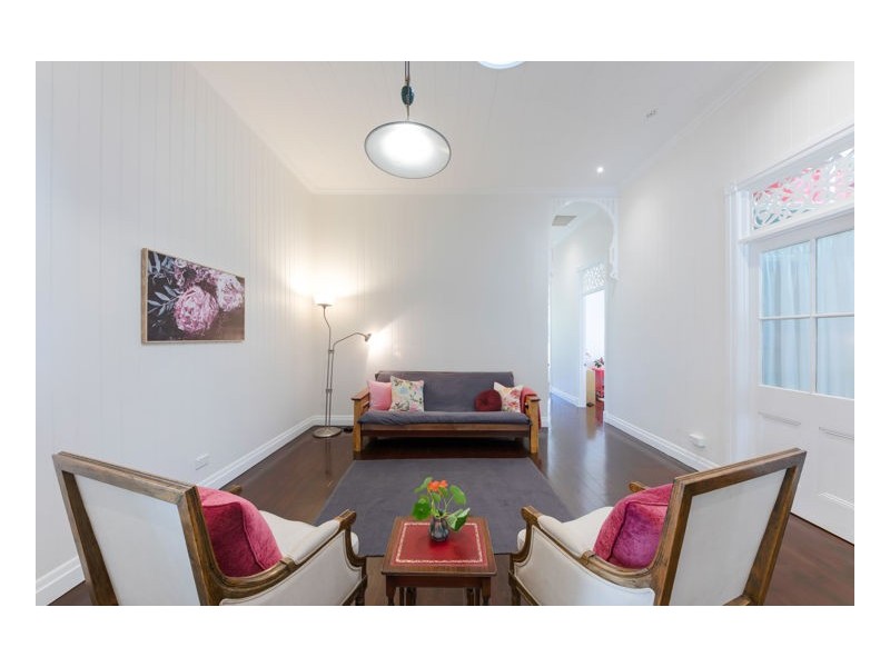 122 Maleny Kenilworth Road, Maleny QLD 4552