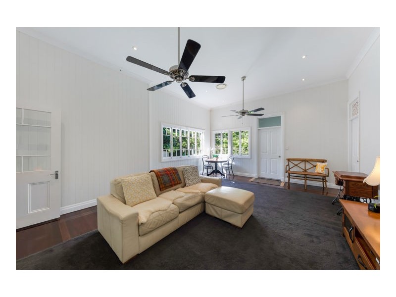 122 Maleny Kenilworth Road, Maleny QLD 4552