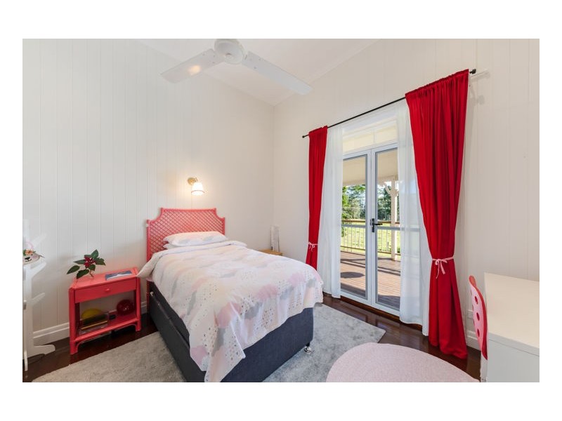 122 Maleny Kenilworth Road, Maleny QLD 4552