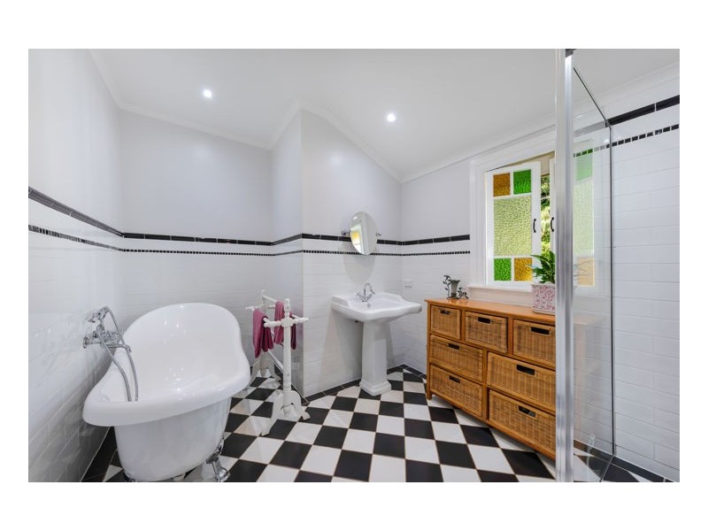 122 Maleny Kenilworth Road, Maleny QLD 4552