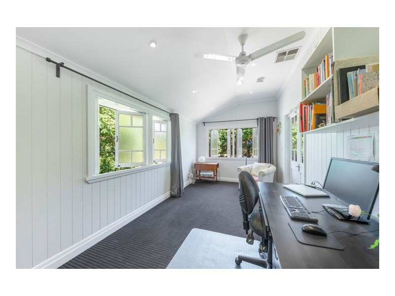 122 Maleny Kenilworth Road, Maleny QLD 4552