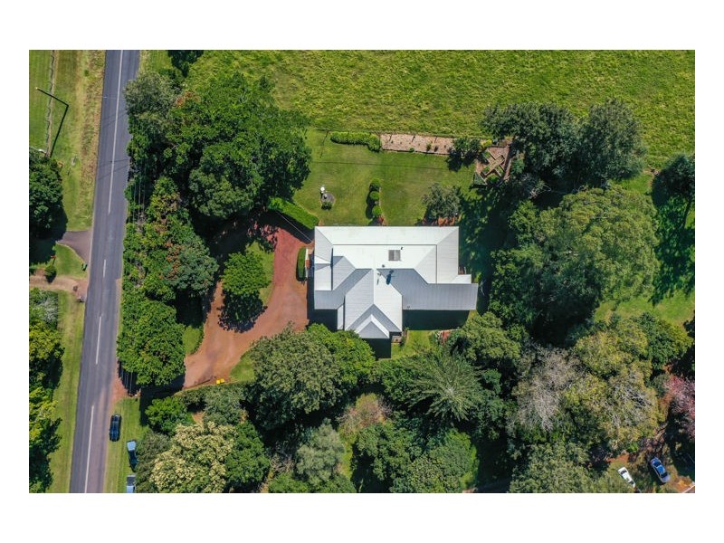 122 Maleny Kenilworth Road, Maleny QLD 4552