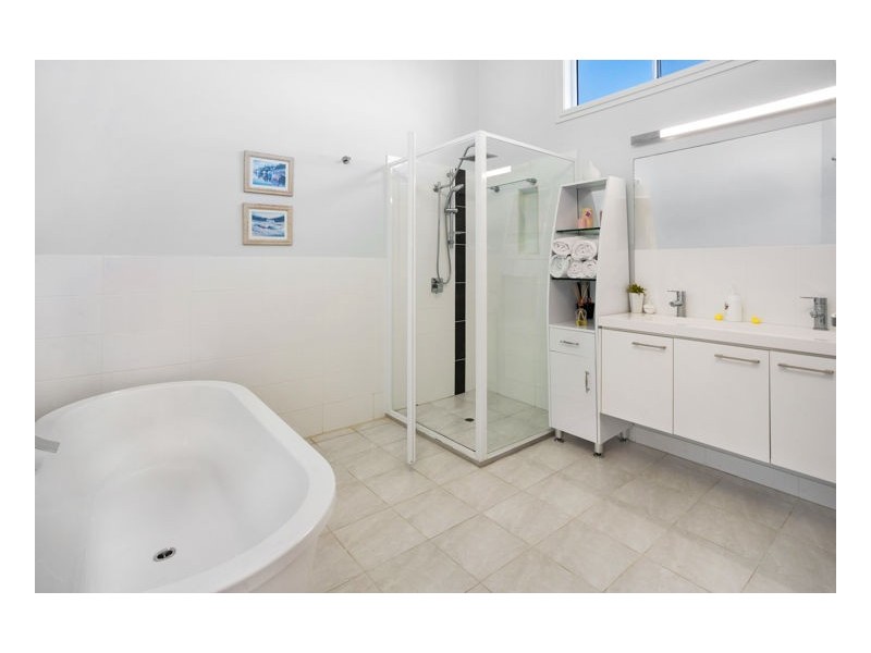 12 Cloudwalk Drive, Maleny QLD 4552