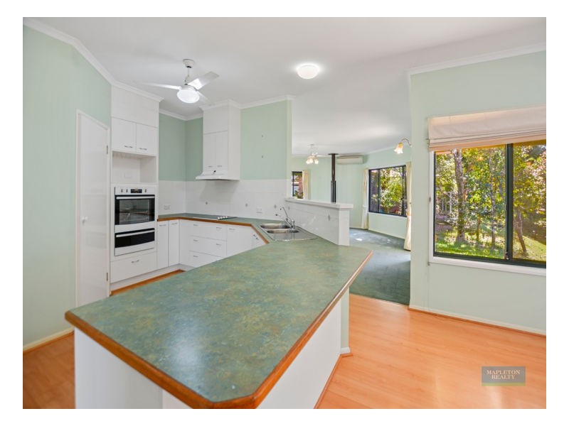 6 Emerald Court, Mapleton QLD 4560