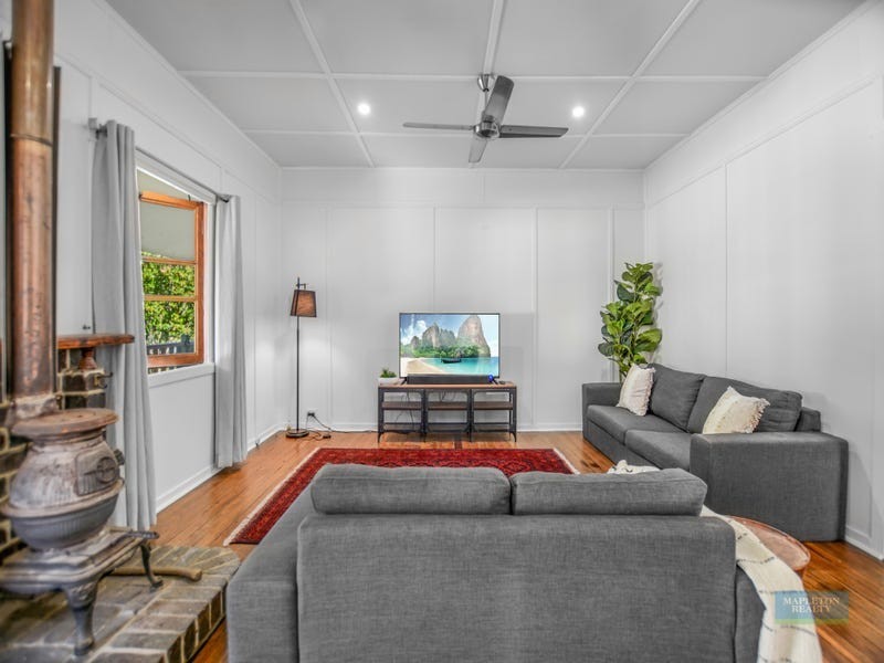 36 Wakefield Street, Woombye QLD 4559