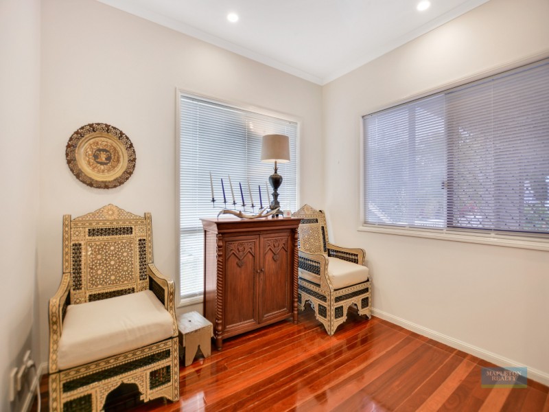 8 Post Office Road, Mapleton QLD 4560