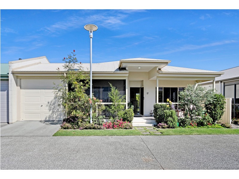 17/23 Macadamia Drive ‘Living Gems’, Maleny QLD 4552