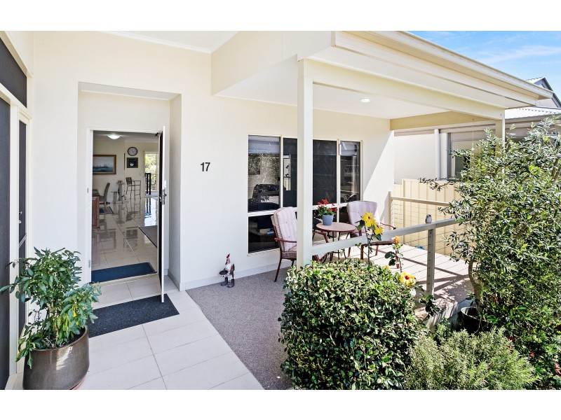 17/23 Macadamia Drive ‘Living Gems’, Maleny QLD 4552