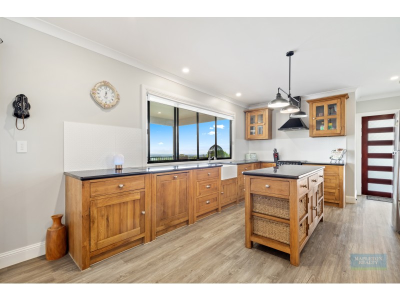3 Topaz Street, Mapleton QLD 4560