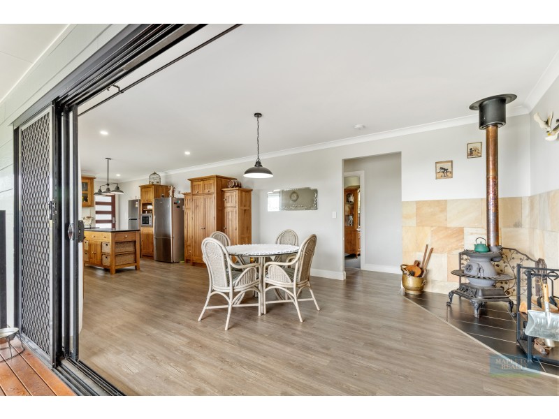 3 Topaz Street, Mapleton QLD 4560