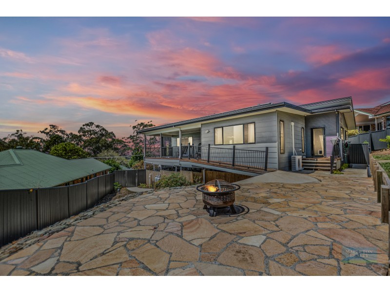 3 Topaz Street, Mapleton QLD 4560