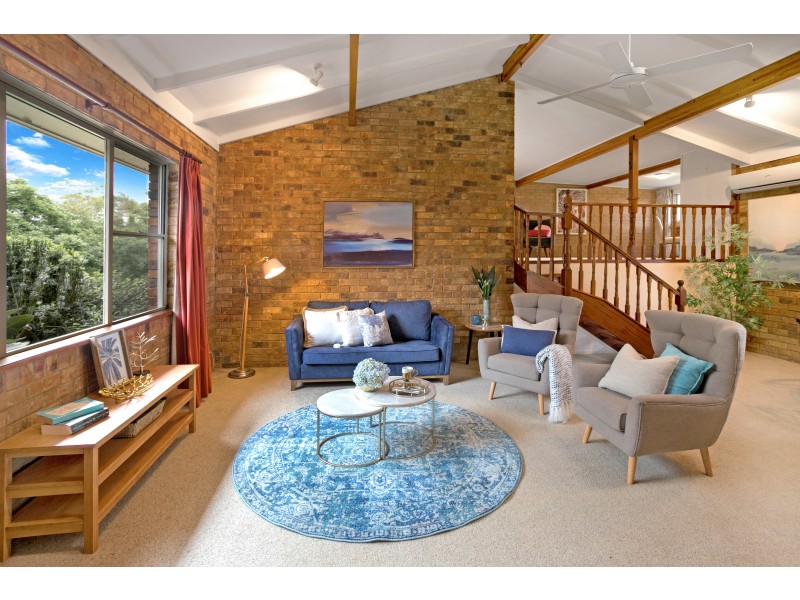 9 Mary Cairncross Avenue, Maleny QLD 4552