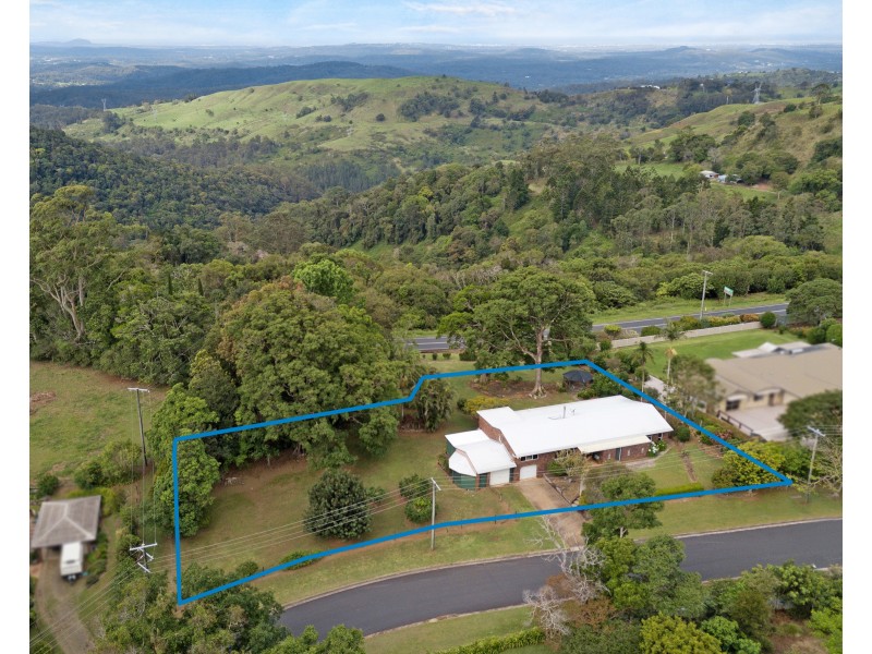 9 Mary Cairncross Avenue, Maleny QLD 4552