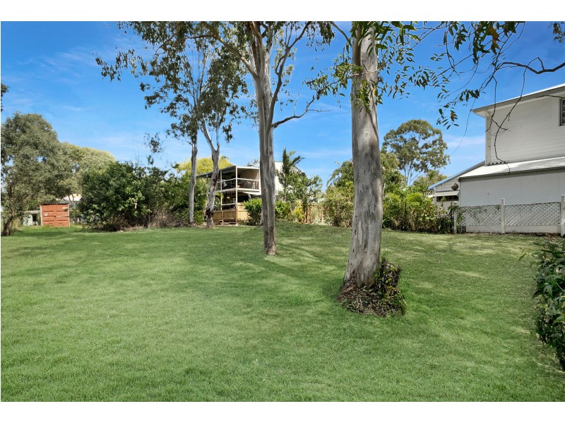 112 The Esplanade, Karragarra Island QLD 4184