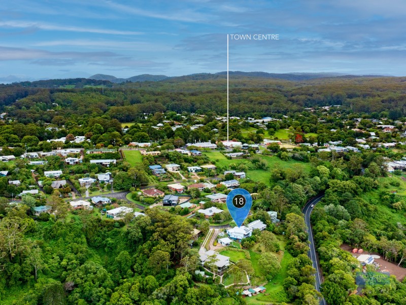 18 Topaz Street, Mapleton QLD 4560
