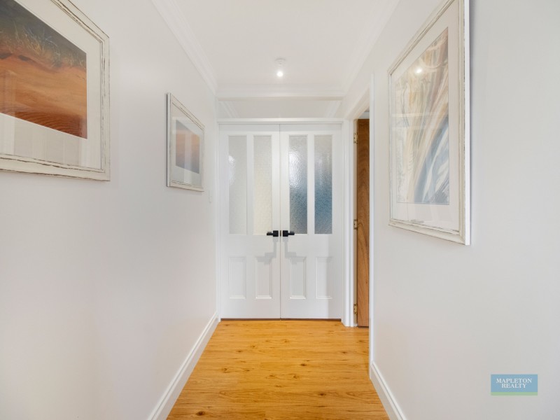 18 Topaz Street, Mapleton QLD 4560