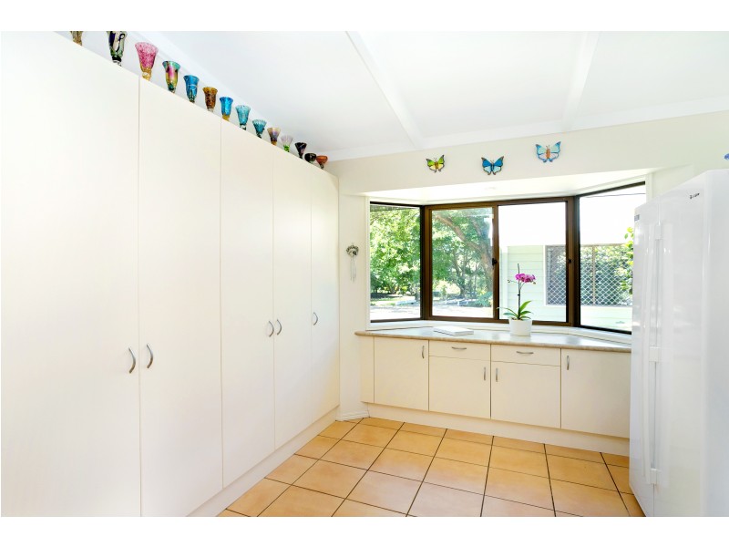 38 Avocado Lane, Maleny QLD 4552