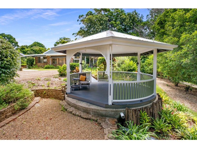 38 Avocado Lane, Maleny QLD 4552