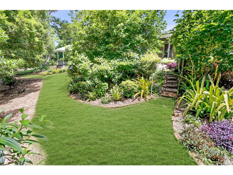 38 Avocado Lane, Maleny QLD 4552