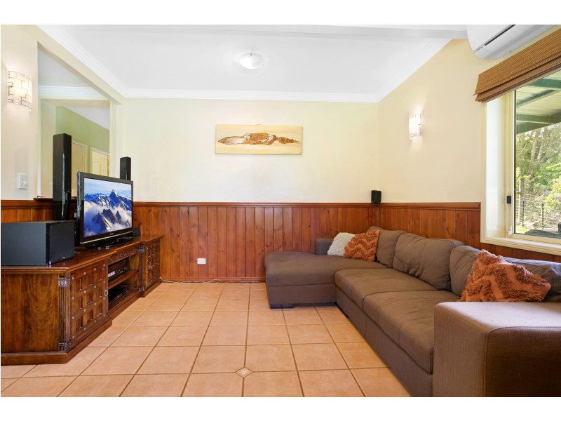 156 Teutoberg Avenue, Witta QLD 4552