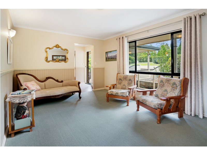 76 Mountain View Road, Maleny QLD 4552