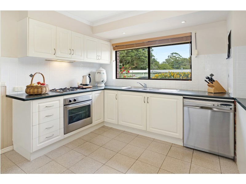 76 Mountain View Road, Maleny QLD 4552