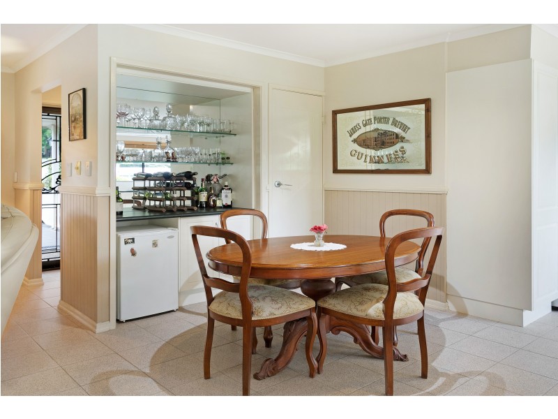 76 Mountain View Road, Maleny QLD 4552