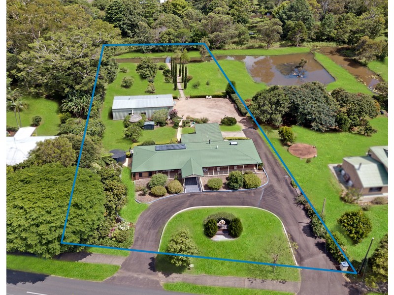76 Mountain View Road, Maleny QLD 4552