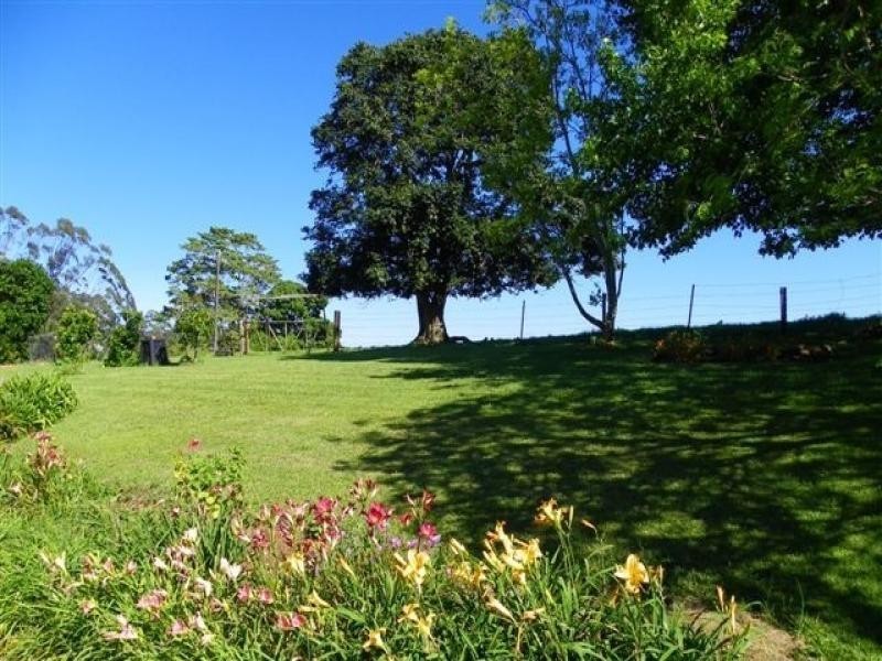 1044 Landsborough-Maleny Road, Maleny QLD 4552