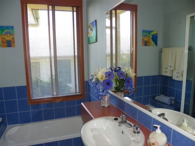 17 Pinewood Circuit, Maleny QLD 4552