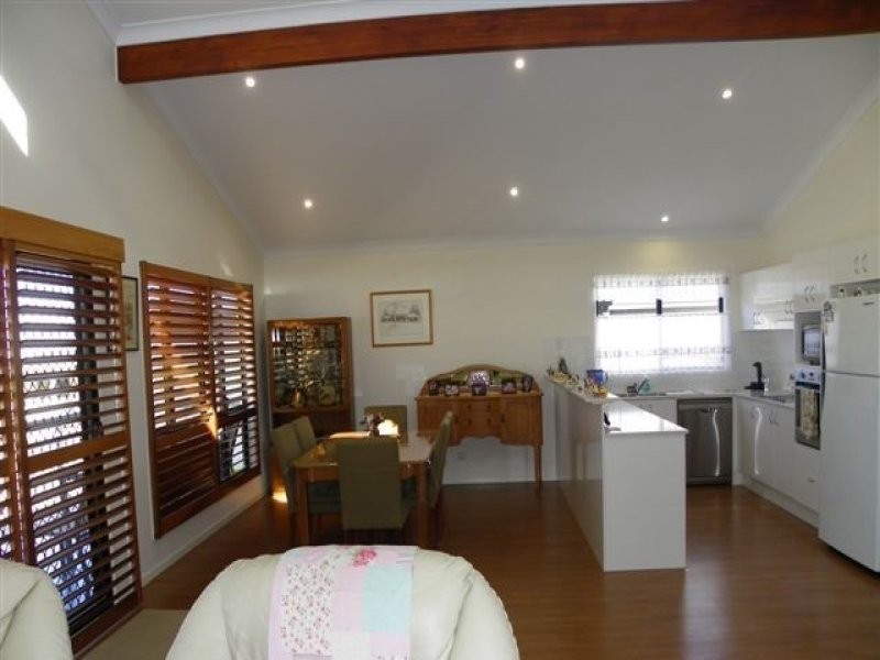 23/23 Macadamia Drive, Maleny QLD 4552