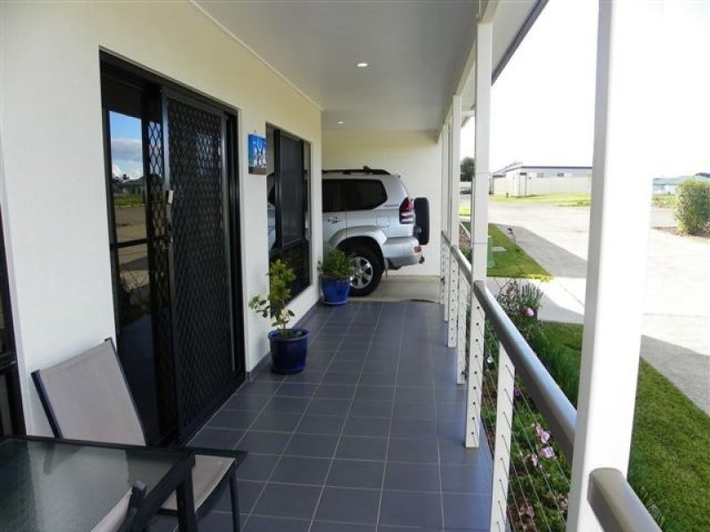 23/23 Macadamia Drive, Maleny QLD 4552