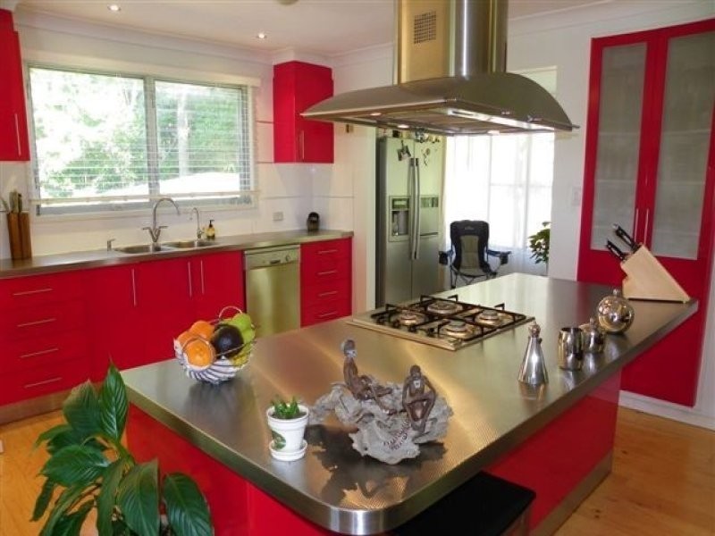 16 Avocado Lane, Maleny QLD 4552